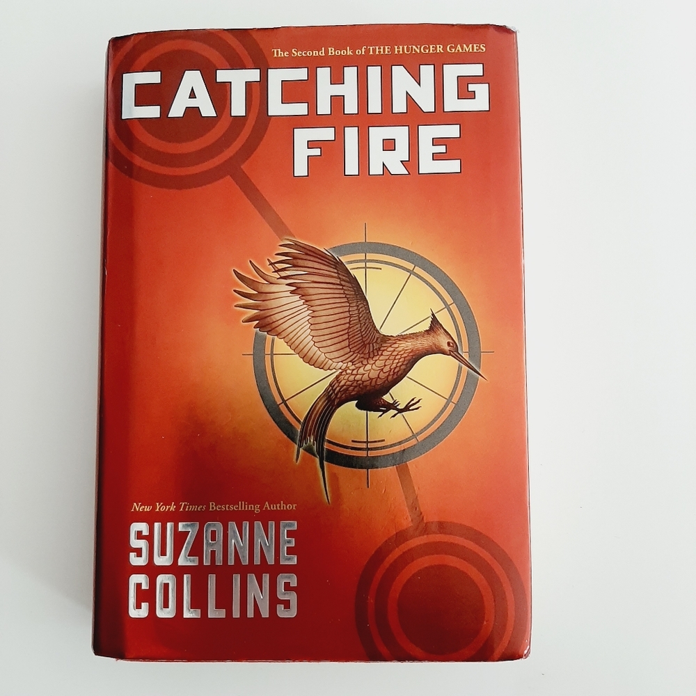 🍒4 for $20🍒 CATCHING FIRE by Suzanne Collins HC Youth Novel